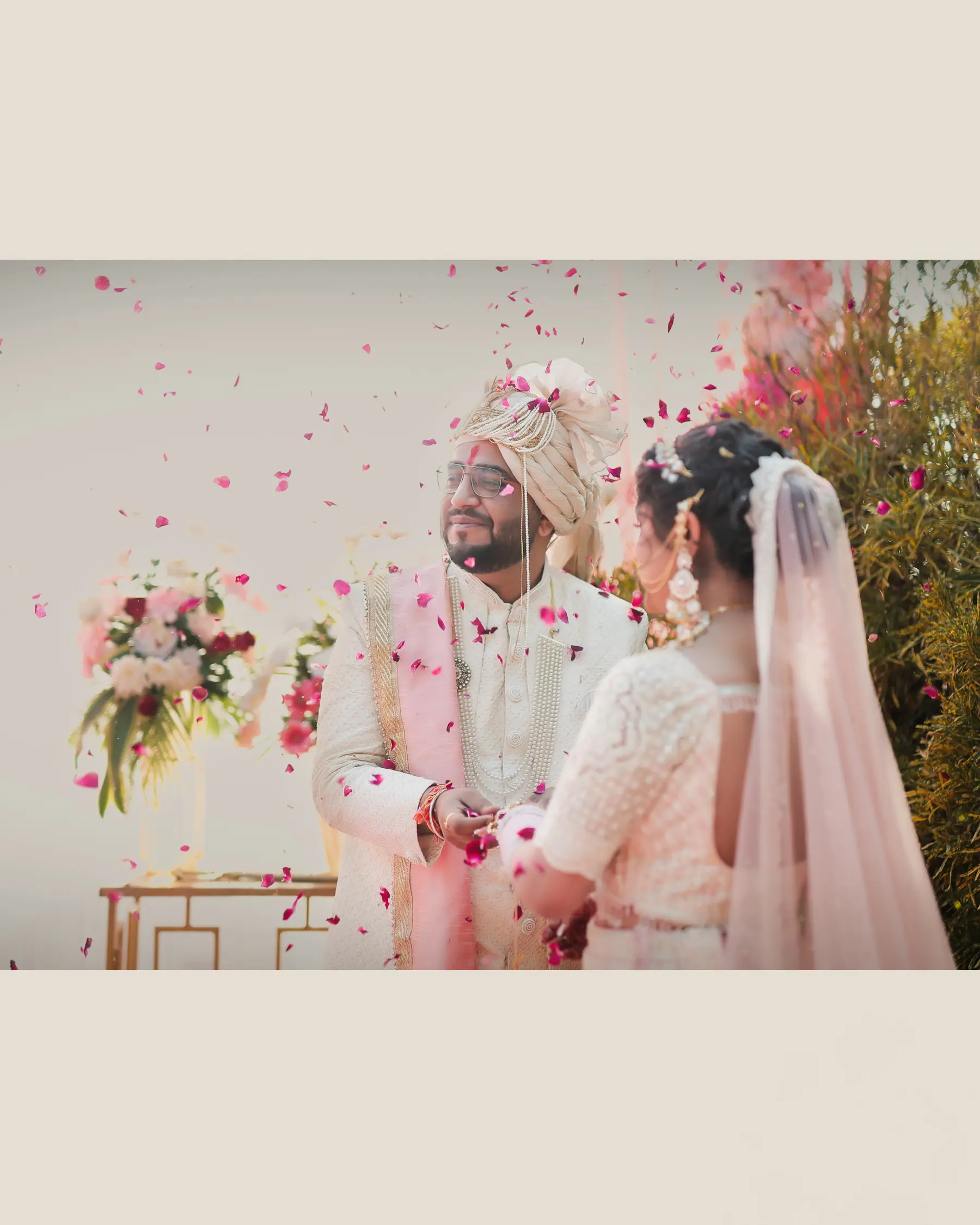 Shruti & Sourabh Gallery Image 4