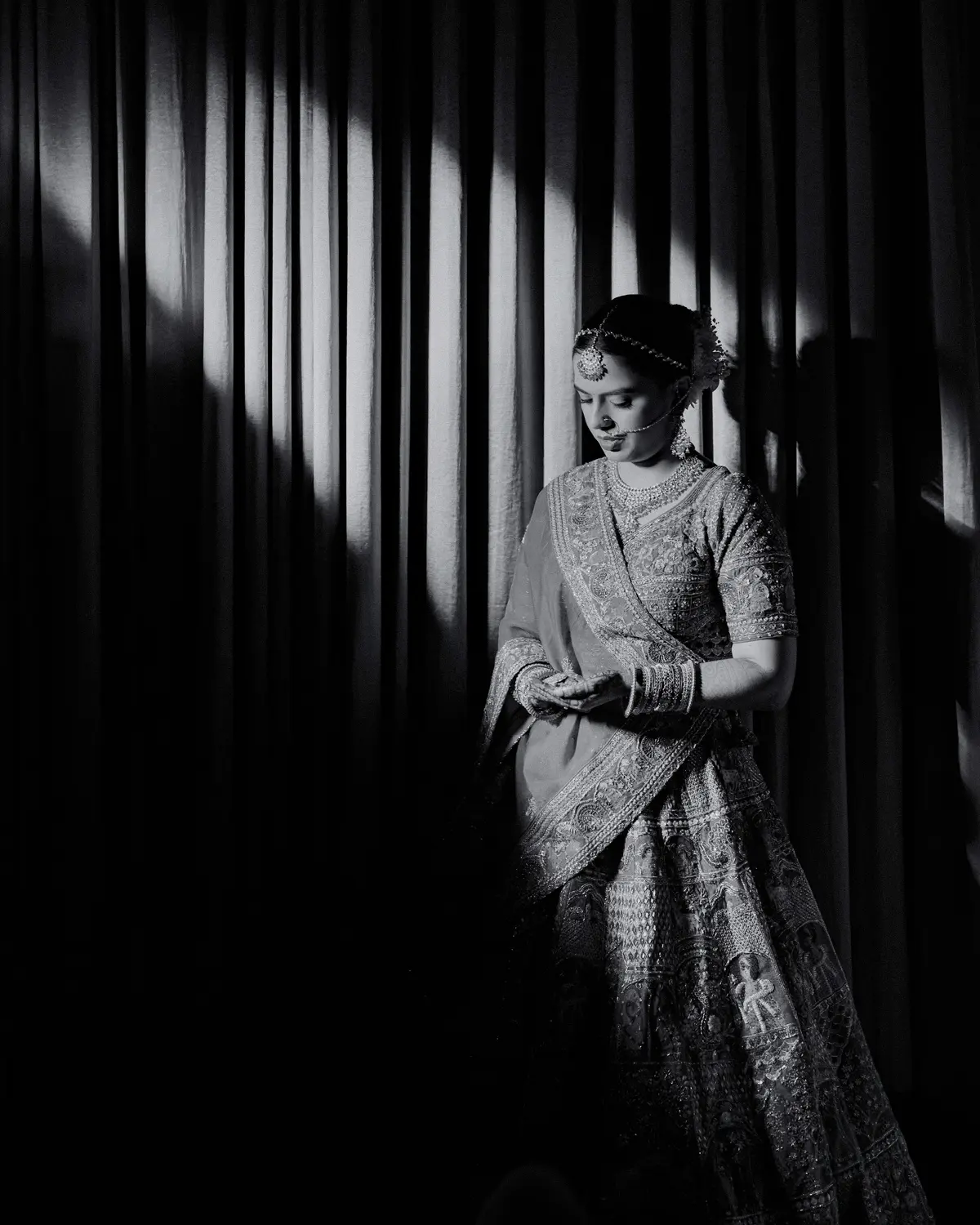 Tejaswini & Vaibhav Gallery Image 2